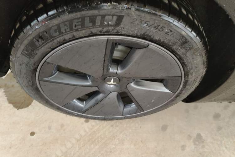 Used Tesla Model 3 2022 Rear-Wheel-Drive Version
