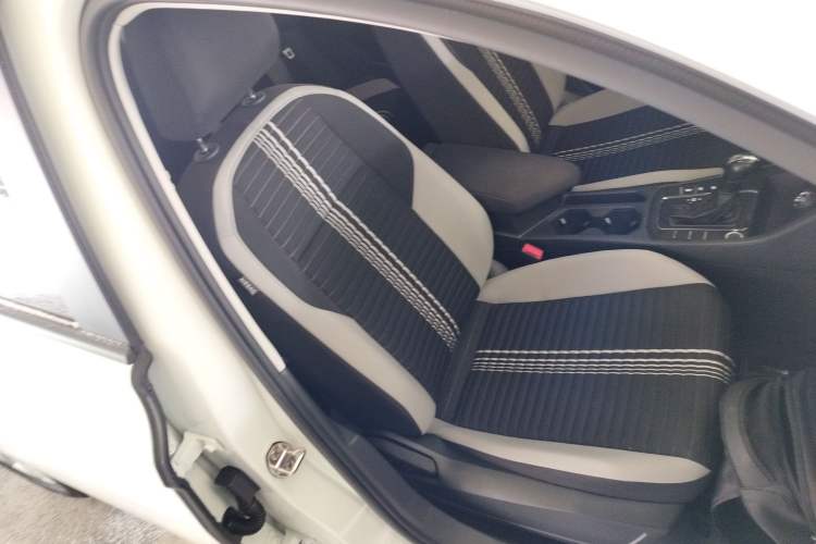 Used Volkswagen Bora 2023 1.5L Automatic Changer Limited Edition
