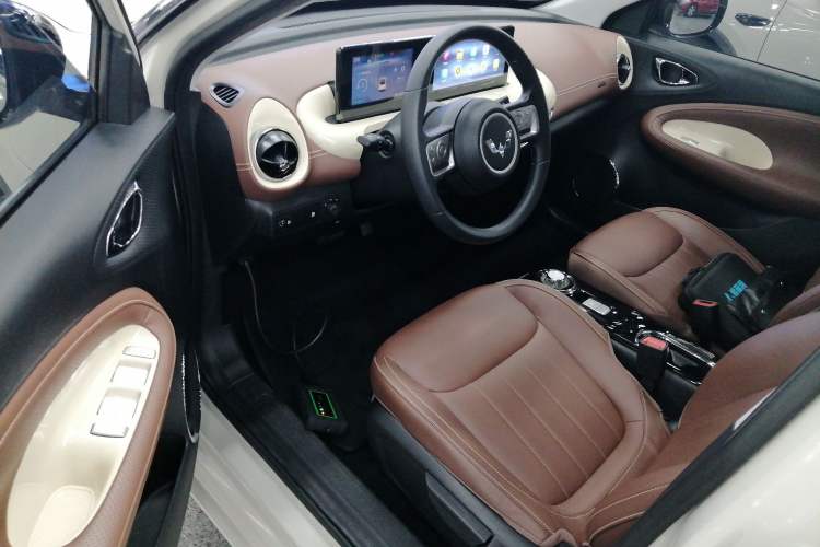 Used Wuling Bingo 2024 333 km Enjoyment Version
