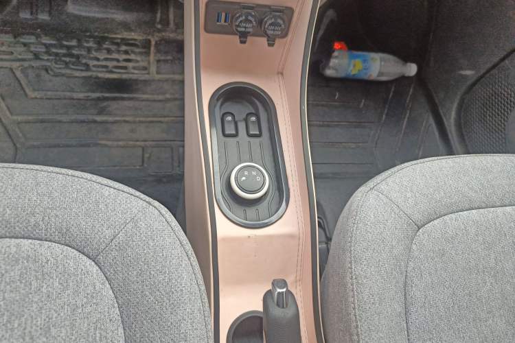 Used Wuling Hongguang MINIEV 2022 Macaron Premium Model – Lithium Ternary Battery
