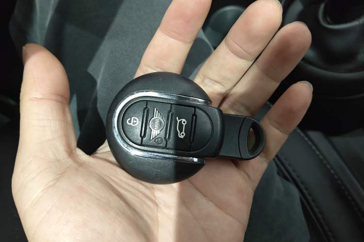 Used  MINI 2021 1.5T COOPER Classic Edition
