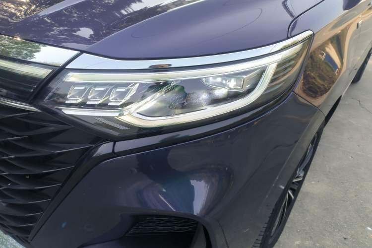 Used Roewe iMAX8 2021 400TGI Supreme Series Prestige Edition