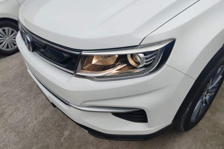 Used Changan CS35PLUS 2018 1.6L Automatic Changlian Edition China V Standard
