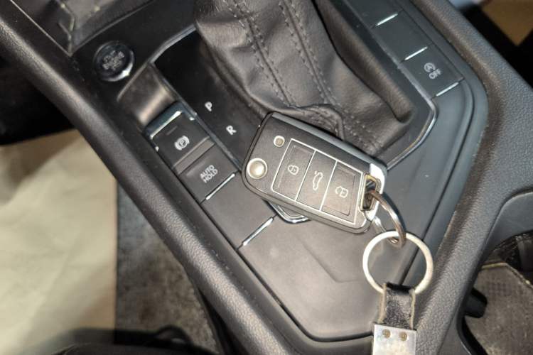 Used Volkswagen Tharu 2021 280TSI Two-Wheel Drive Trend Edition
