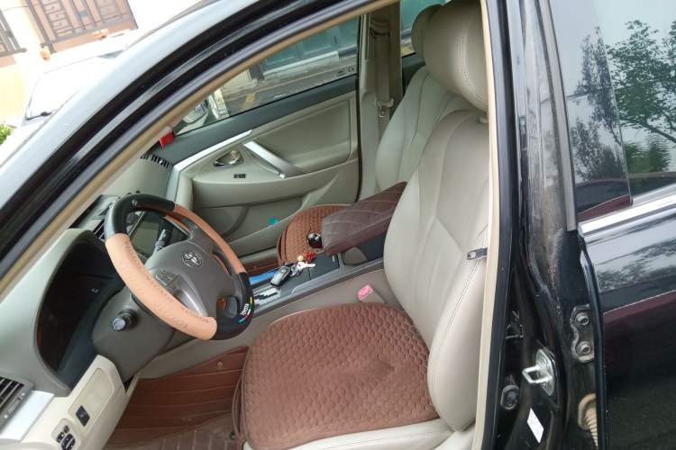 Used Toyota Camry 2013 200G Classic Luxury Edition
