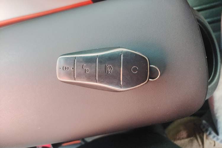 Used BYD Dolphin 2021 405 km Fashion Edition
