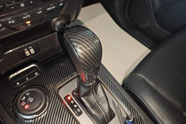 Used Ford Everest 2017 2.0T Gasoline Automatic 4x4 Luxury Edition 5 Seats