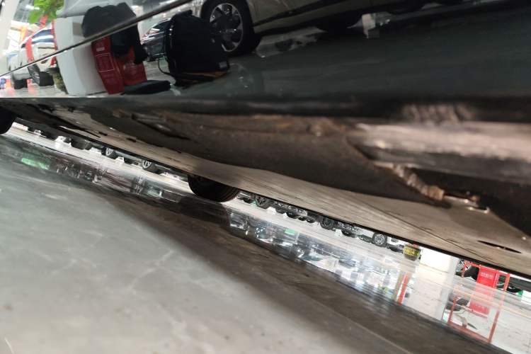 Used Li Auto MEGA 2024 Ultra Model
