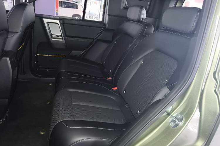 Used  V23 2025 401 Two-Wheel Drive Intelligent Driving Version