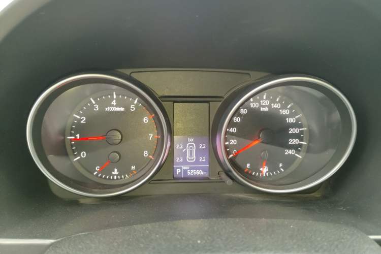 Used Haval H6 2016 Upgraded Model 1.5T Automatic Two-Wheel Drive Elite Version