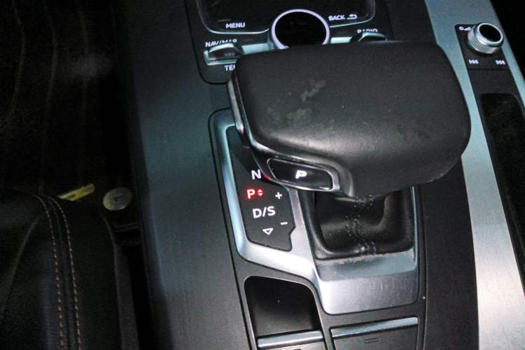 Used Audi Q5L 2018 40 TFSI Prestige Fashion Edition China VI