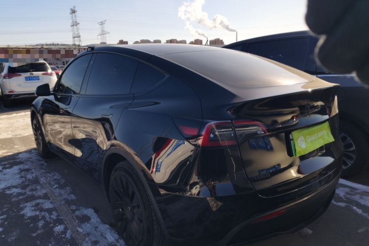 Used Tesla Model Y 2023 Long-Range All-Wheel-Drive Version
