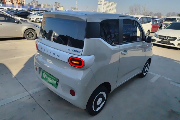 Used Wuling Hongguang MINIEV 2024 3rd Generation 215km Youth Edition
