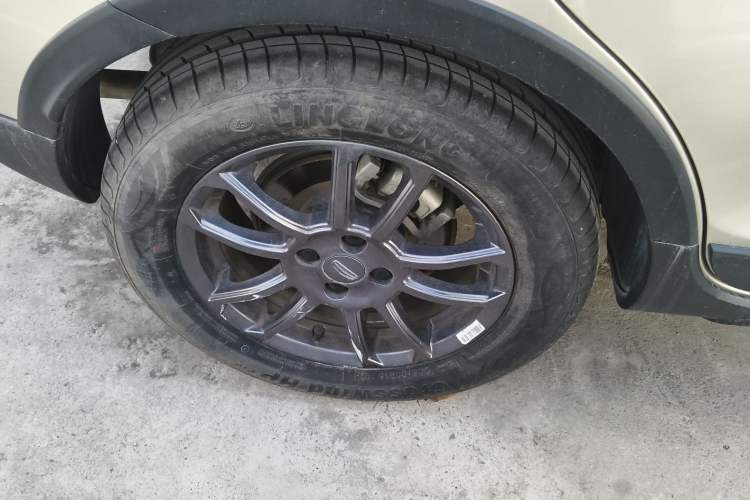 Used Geely Auto Vision X3 2021 PRO 1.5L CVT Deluxe Model
