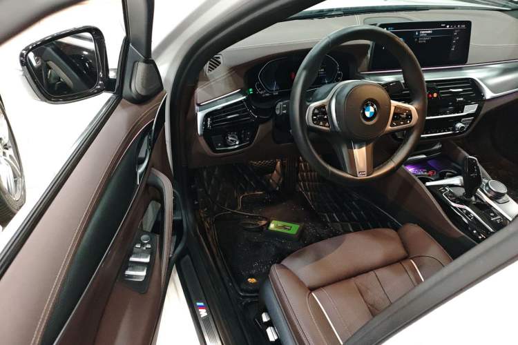 Used BMW 5 Series New Energy 2021 Updated 535Le Luxury Package
