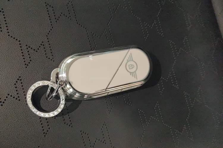 Used  Electric MINI COOPER 2024 456km COOPER E Classic Edition
