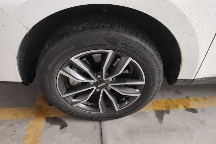 Used Wey VV5 2021 1.5T Two-Wheel Drive Smart Pioneer