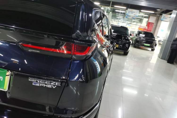 Used Honda Breeze New Energy 2022 ePHEV Prestige Edition
