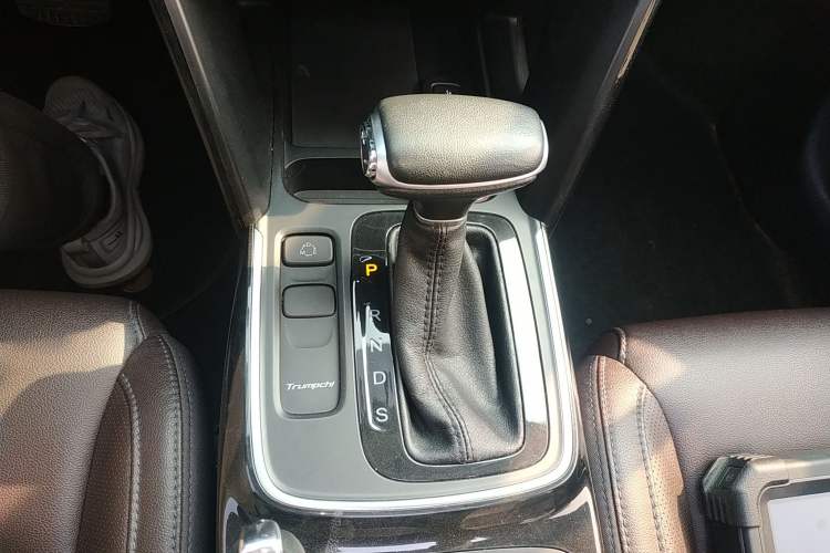 Used GAC Trumpchi GS4 2018 200T G-DCT Two-Wheel Drive Elite Edition
