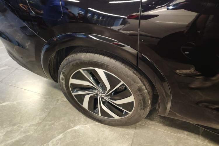 Used Volkswagen Viloran 2020 330TSI Luxury Edition
