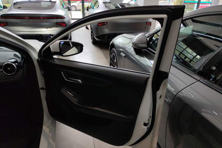 Used MG 6 New Energy 2020 1.5T Hybrid Leading Trendy Edition
