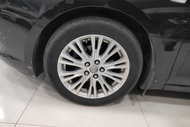 Used Buick GT 2015 15N Automatic Deluxe Edition