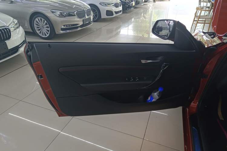 Used BMW 2 Series 2018 220i Convertible Coupe Sports Design Package