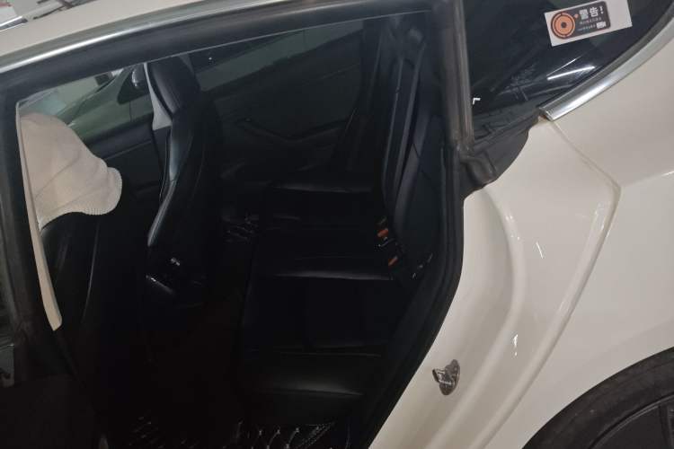 Used Tesla Model 3 2020 Long-Range Rear-Wheel-Drive Version
