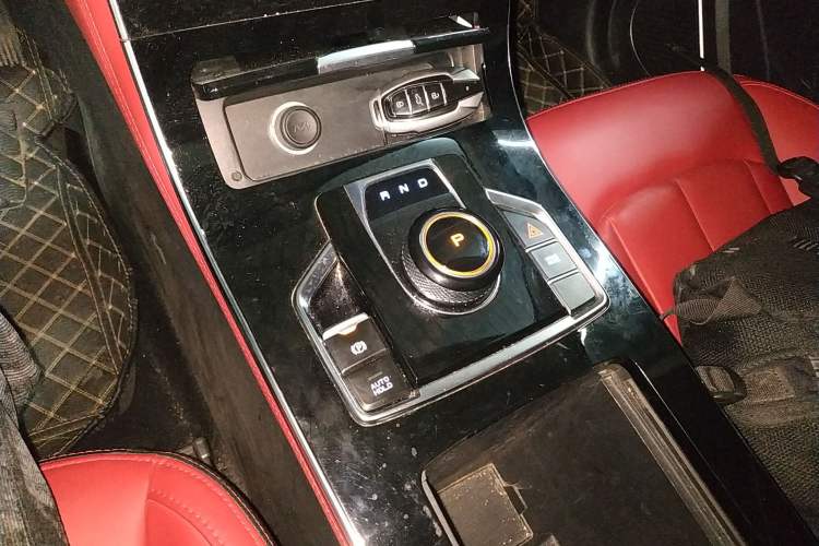 Used Sinotruk VGV U75PLUS 2021 2.0 TGDI Fun-Seeking Mountain Edition 7 Seats