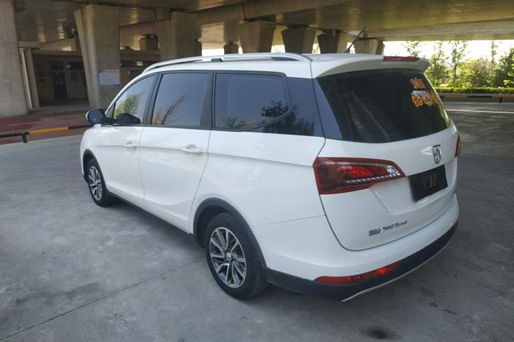 Used Baojun 730 2019 1.5T CVT Fashion Model 7 Seats China VI Emission Standard
