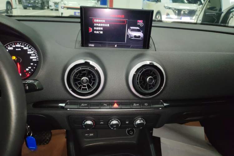 Used Audi A3 2020 Sportback 35 TFSI Fashion Edition China VI Emission Standard
