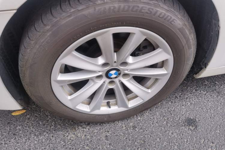 Used BMW 5 Series 2017 520Li Elegant Edition
