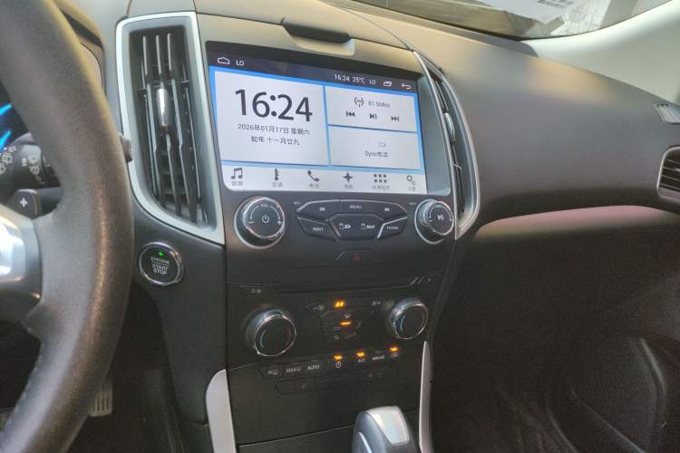 Used Ford Edge 2018 Facelifted EcoBoost 245 Two-Wheel Drive Platinum Edition 5 Seats China VI Standard
