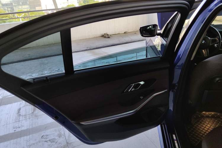 Used BMW 3 Series 2021 325Li M Sport Package
