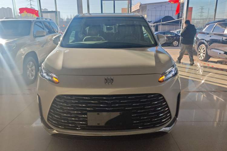 Used Buick GL8 New Energy 2025 Lushang First-Drive Edition 7-Seater
