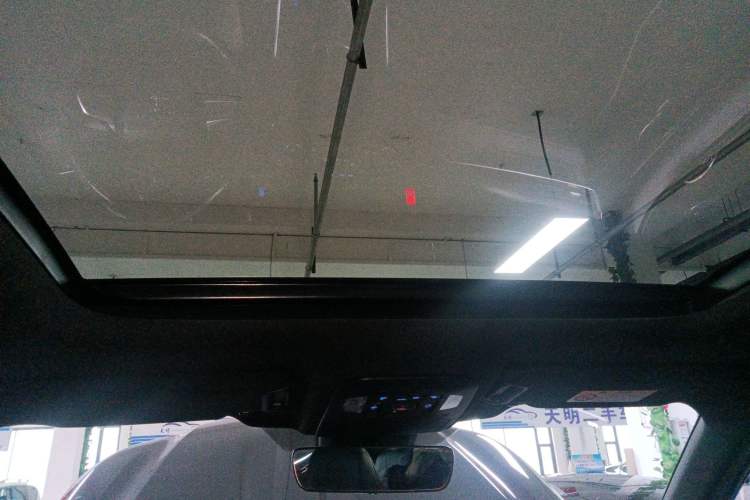 Used Toyota Crown Land Cruiser 2022 2.5L HEV Four-Wheel Drive Premium Edition
