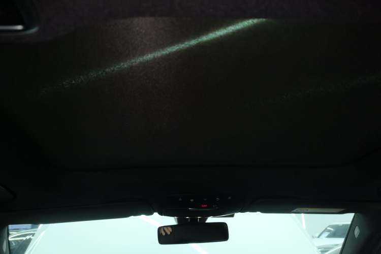 Used Mercedes-Benz GLC 2022 Facelift GLC 260 L 4MATIC Luxury Edition
