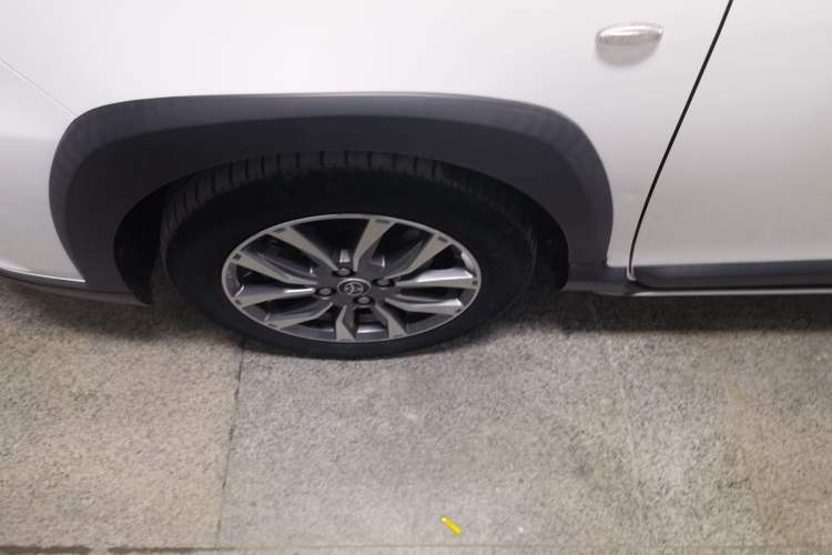 Used Toyota YARiS L 2022 X-Trail 1.5L CVT Leading PLUS Edition
