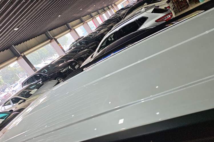 Used Toyota Granvia 2024 2.5L Hybrid Comfort Edition