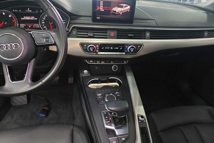 Used Audi A5 2017 Sportback 40 TFSI Fashion Model
