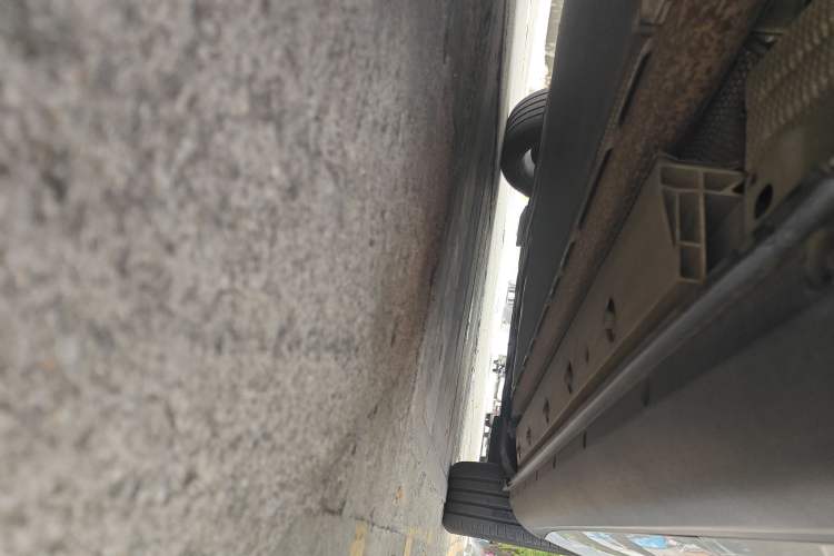 Used  SF5 2021 Four-Wheel Drive Freedom Expedition Edition
