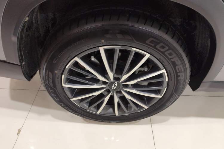 Used Chery Tiggo 8 PRO 2024 Champion Edition 290T Two-Wheel Drive Peak Version 7 Seats