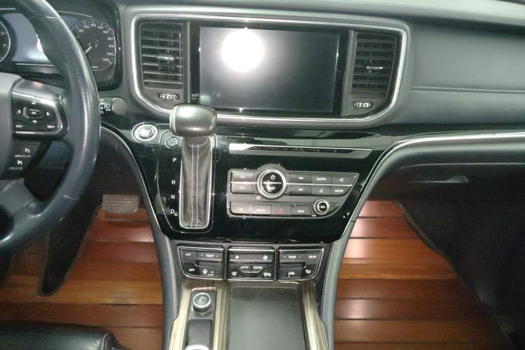 Used GAC Trumpchi M8 2020 Master Edition 390T Deluxe Version