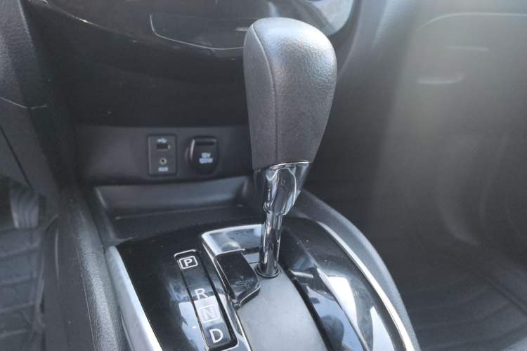 Used Nissan Qashqai 2017 2.0L CVT Elite Edition China VI Standard
