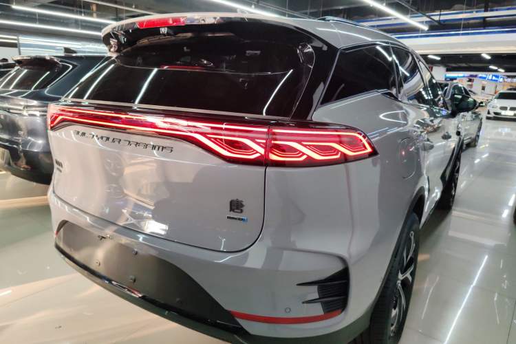 Used BYD Tang New Energy 2025 DM-i 115KM Flagship Model
