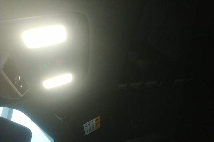 Used ONVO L60 2024 60 kWh Rear-Drive Version