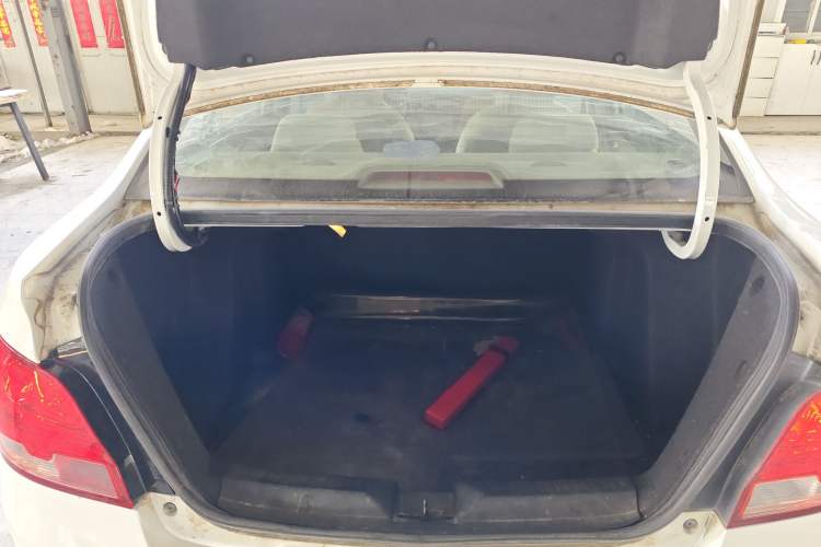 Used Chevrolet Sail 2015 Sail 3 1.5L Manual with Ideal Sunroof Edition
