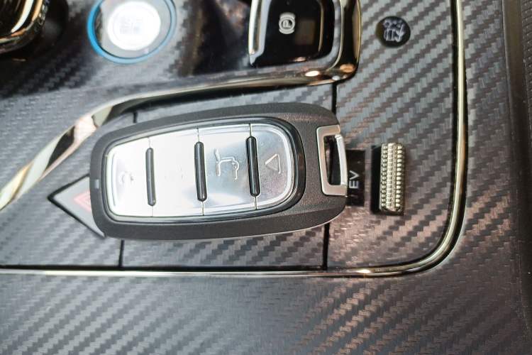 Used BYD Han 2025 DM-i 125KM Elite Model
