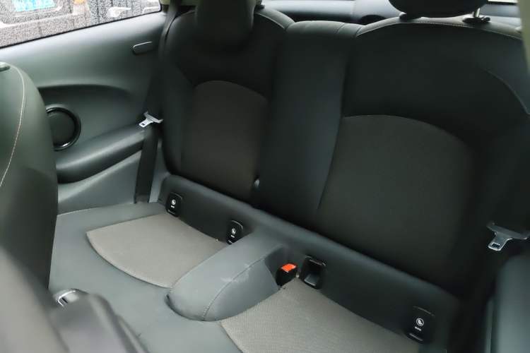 Used  MINI 2014 1.5T COOPER Fun
