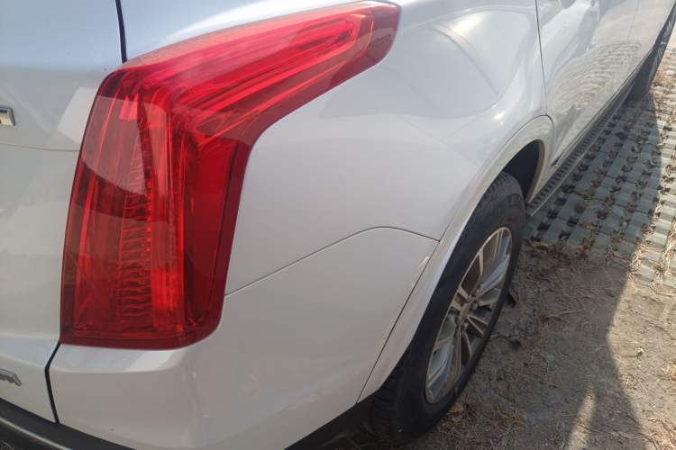 Used Cadillac XT5 2018 25T Luxury Model